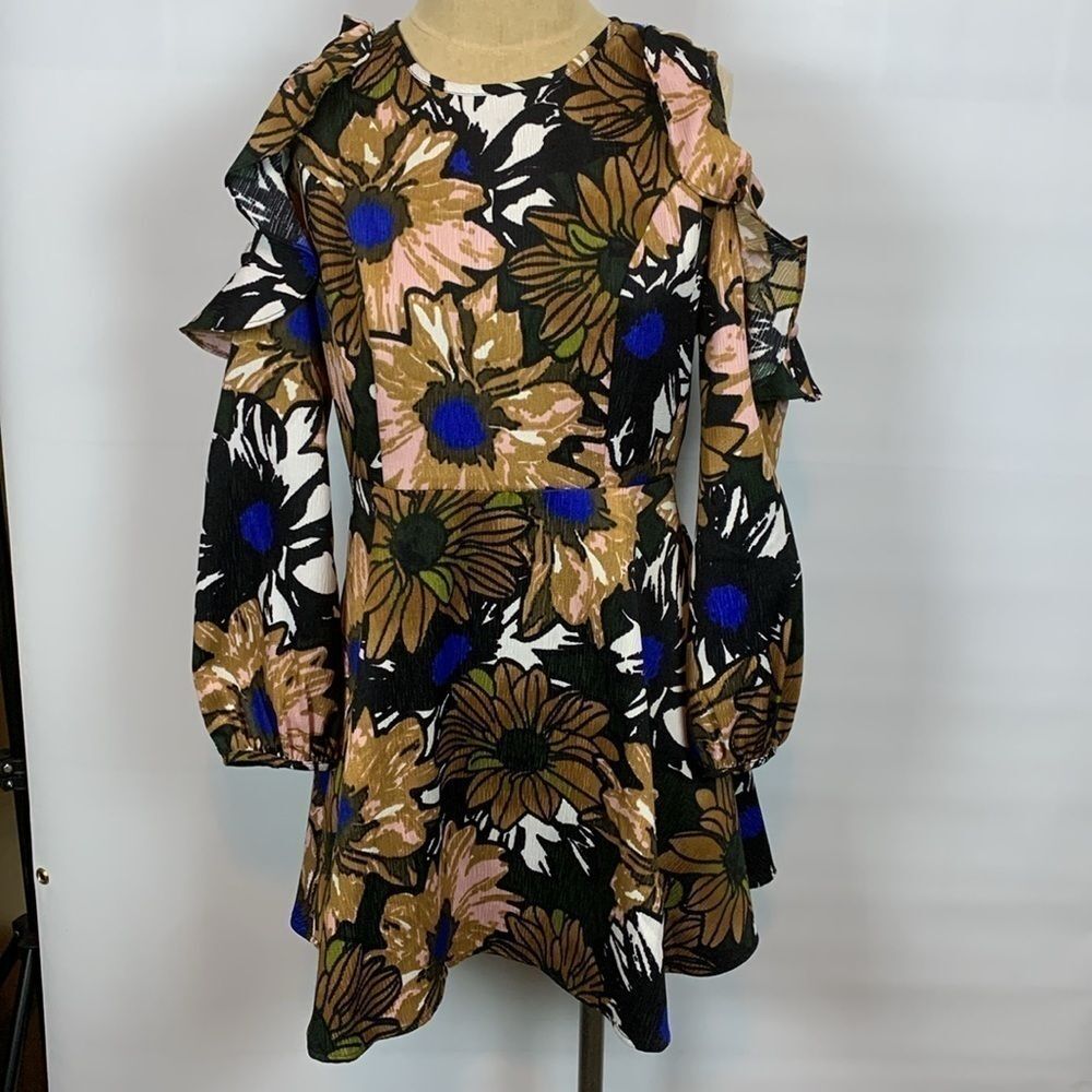 Lucca floral cold shoulder long sleeve dress, Medium